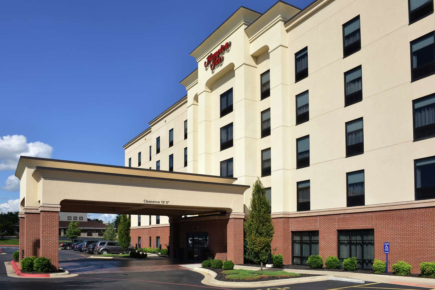 Hampton Inn Springfield-Southeast, MO 2