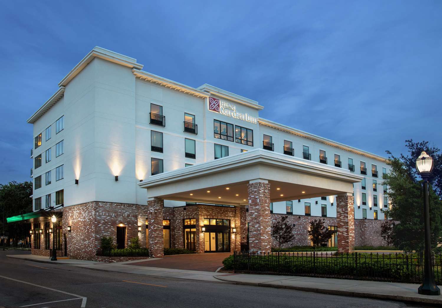 Hilton Garden Inn Mobile Downtown 2