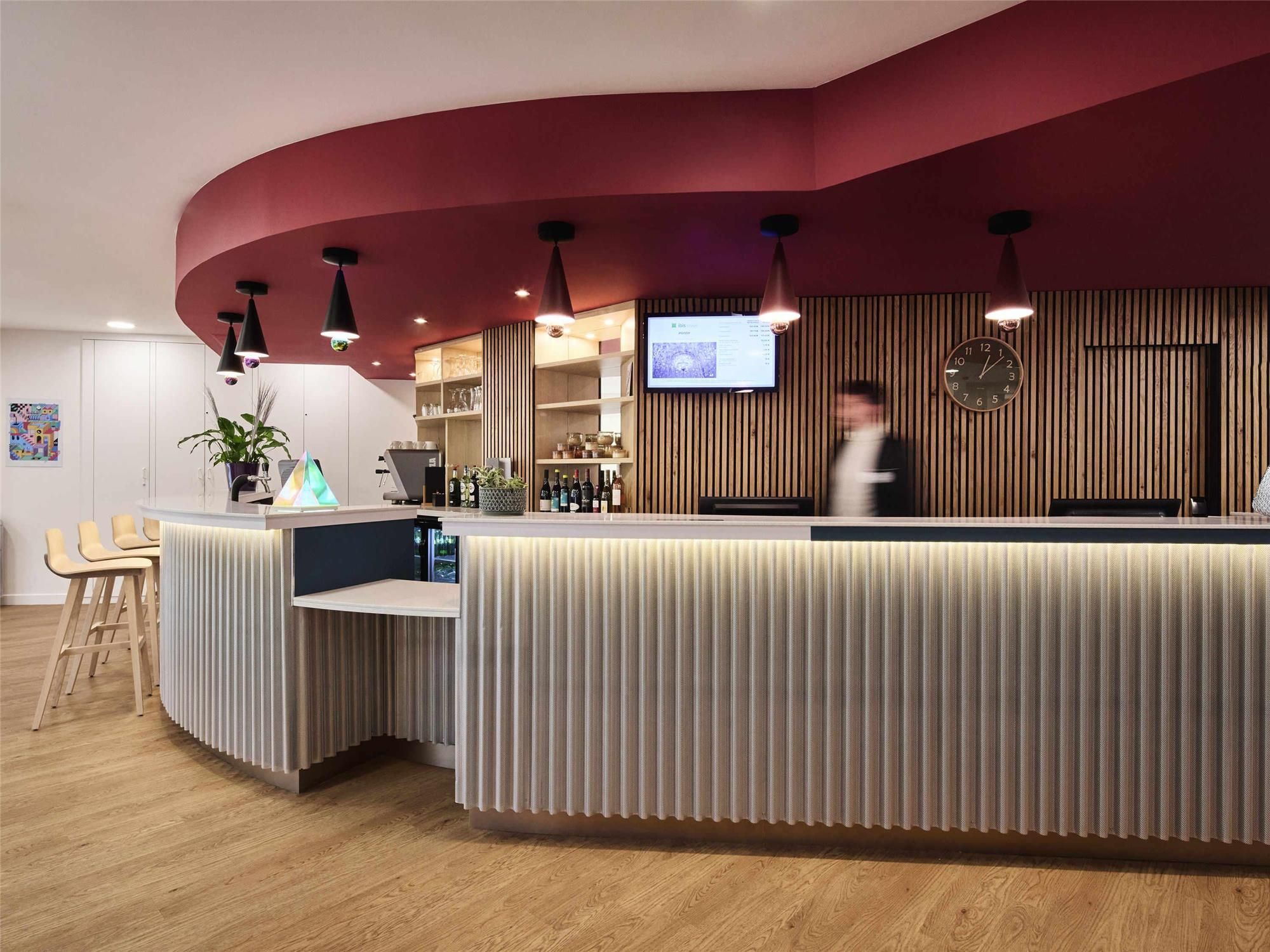 ibis Styles Paris Poissy 1