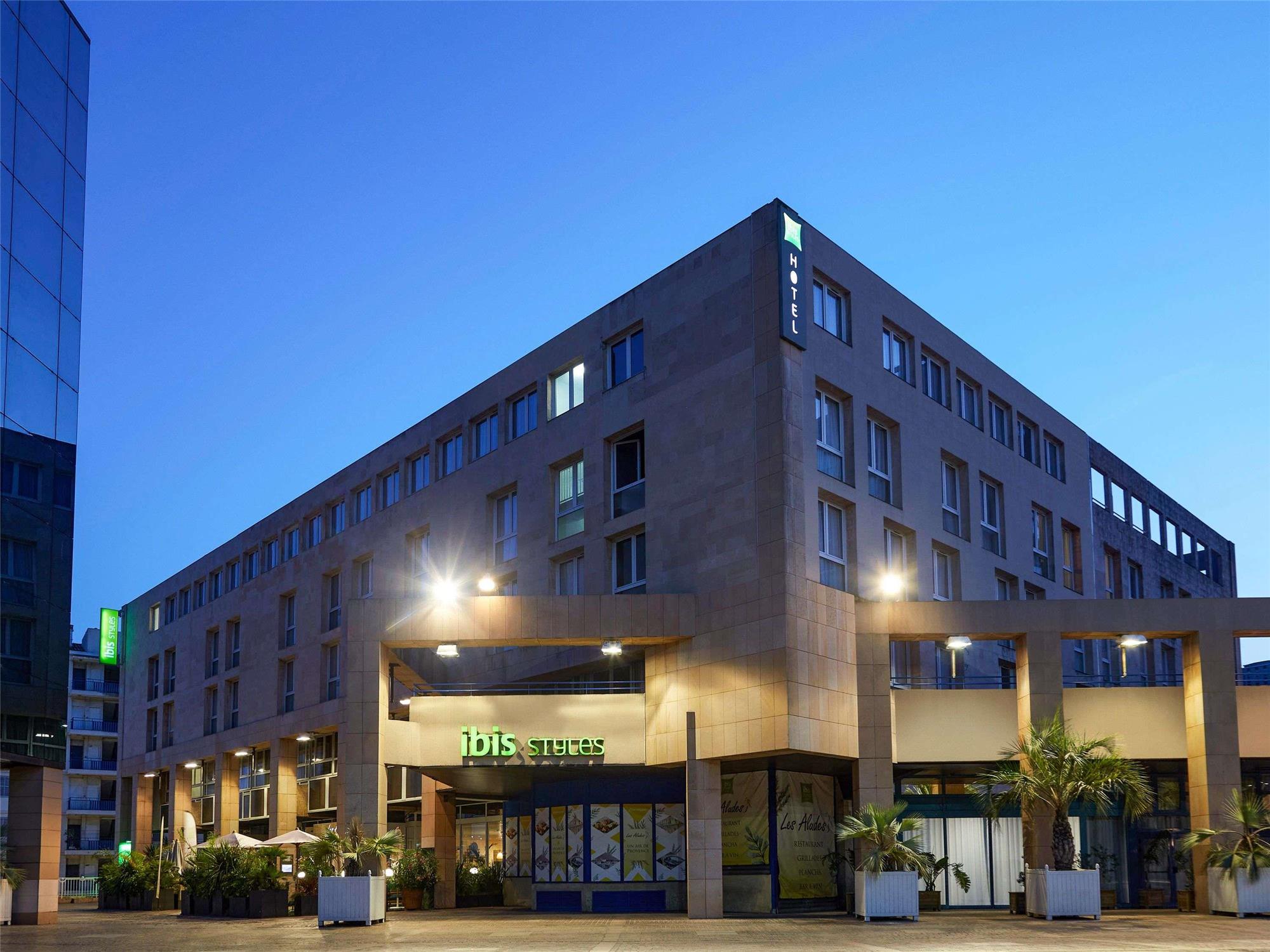 ibis Styles Toulon Centre Port 2