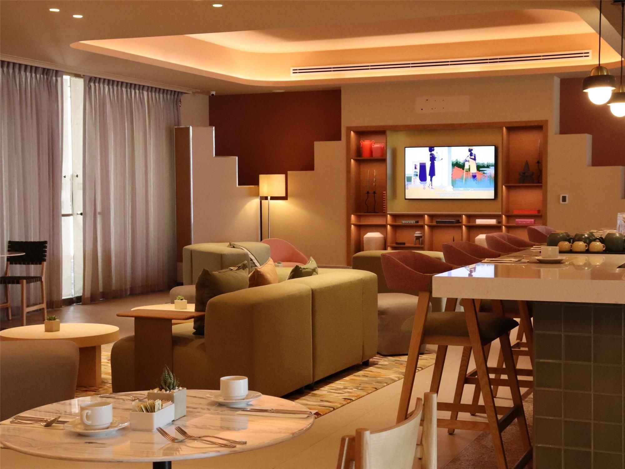 Novotel Mexico City Santa Fe 1