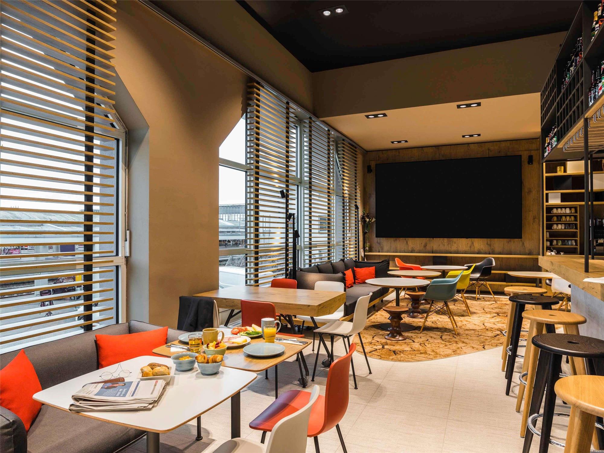 ibis Heidelberg Hauptbahnhof 2