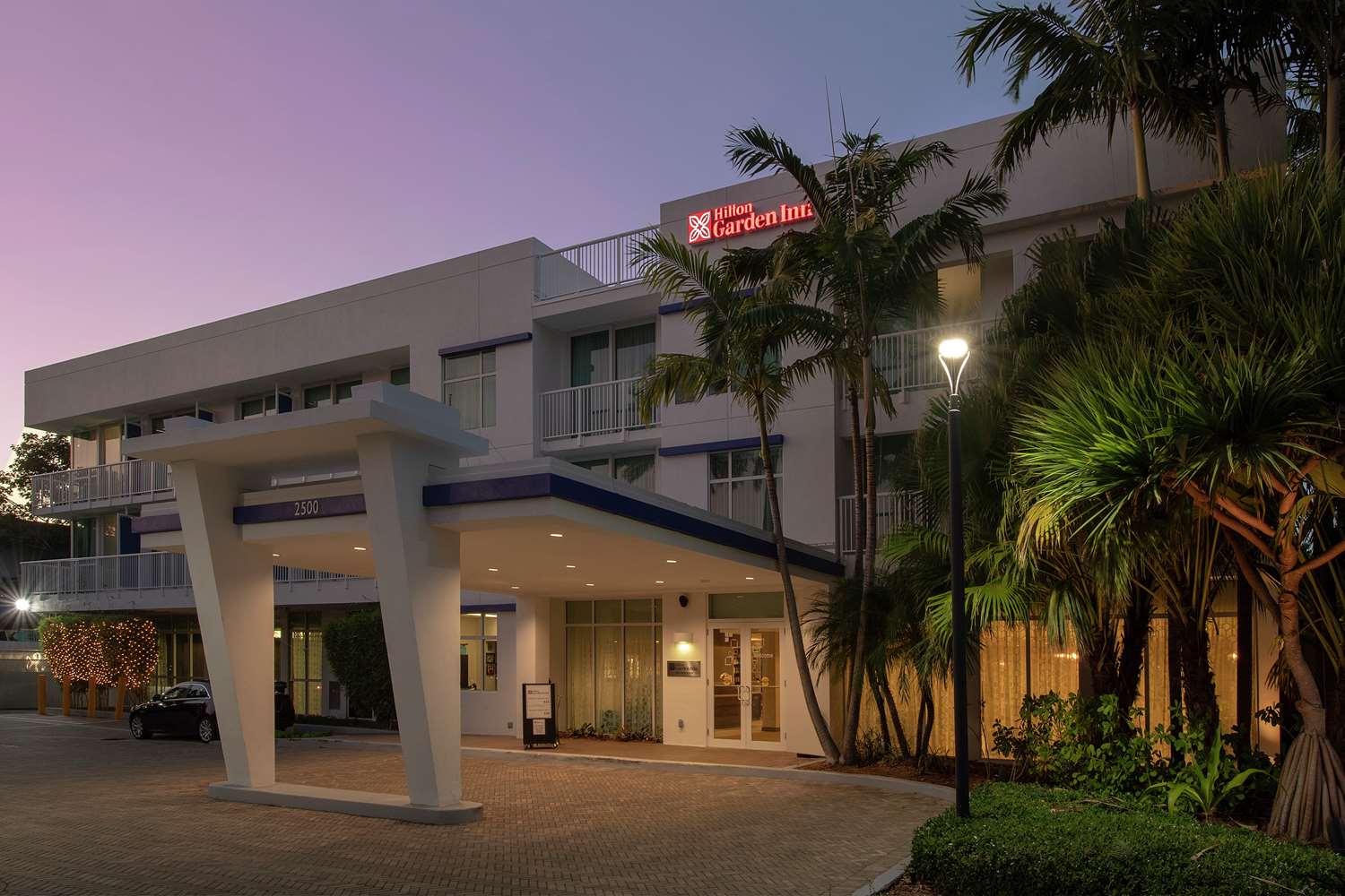 Hilton Garden Inn Miami Brickell South 2