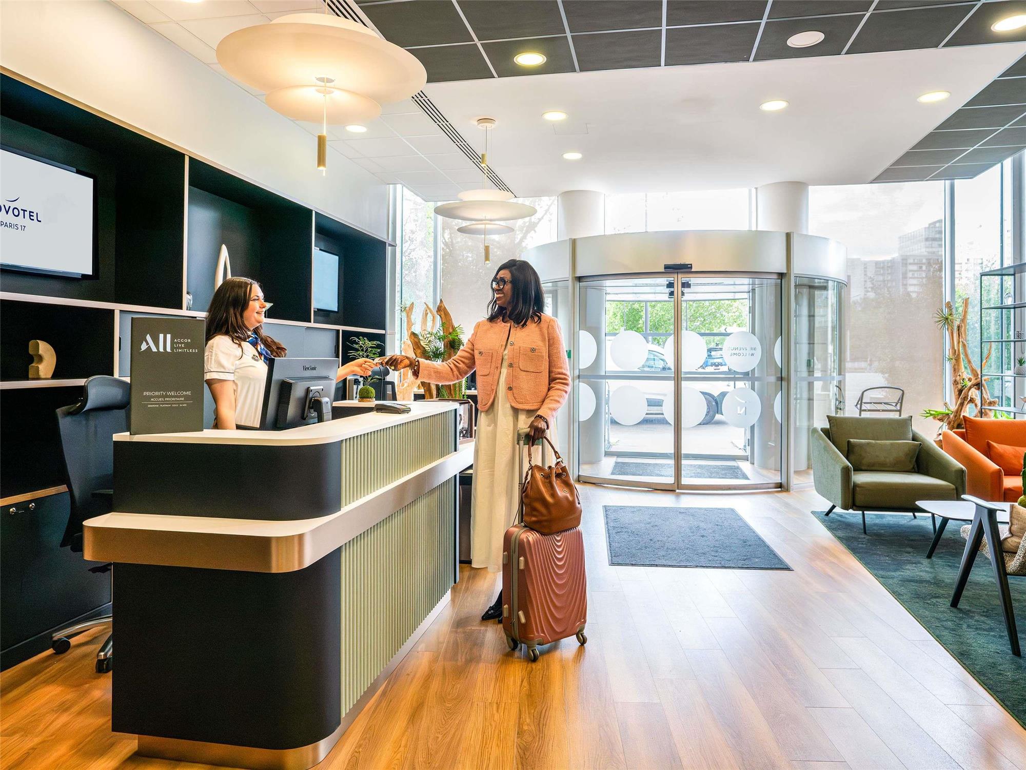 Novotel Paris 17 1