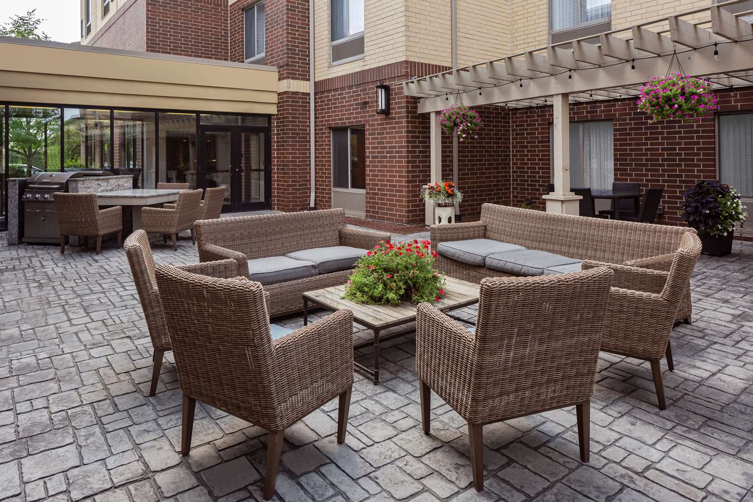 Homewood Suites by Hilton Orland Park 2