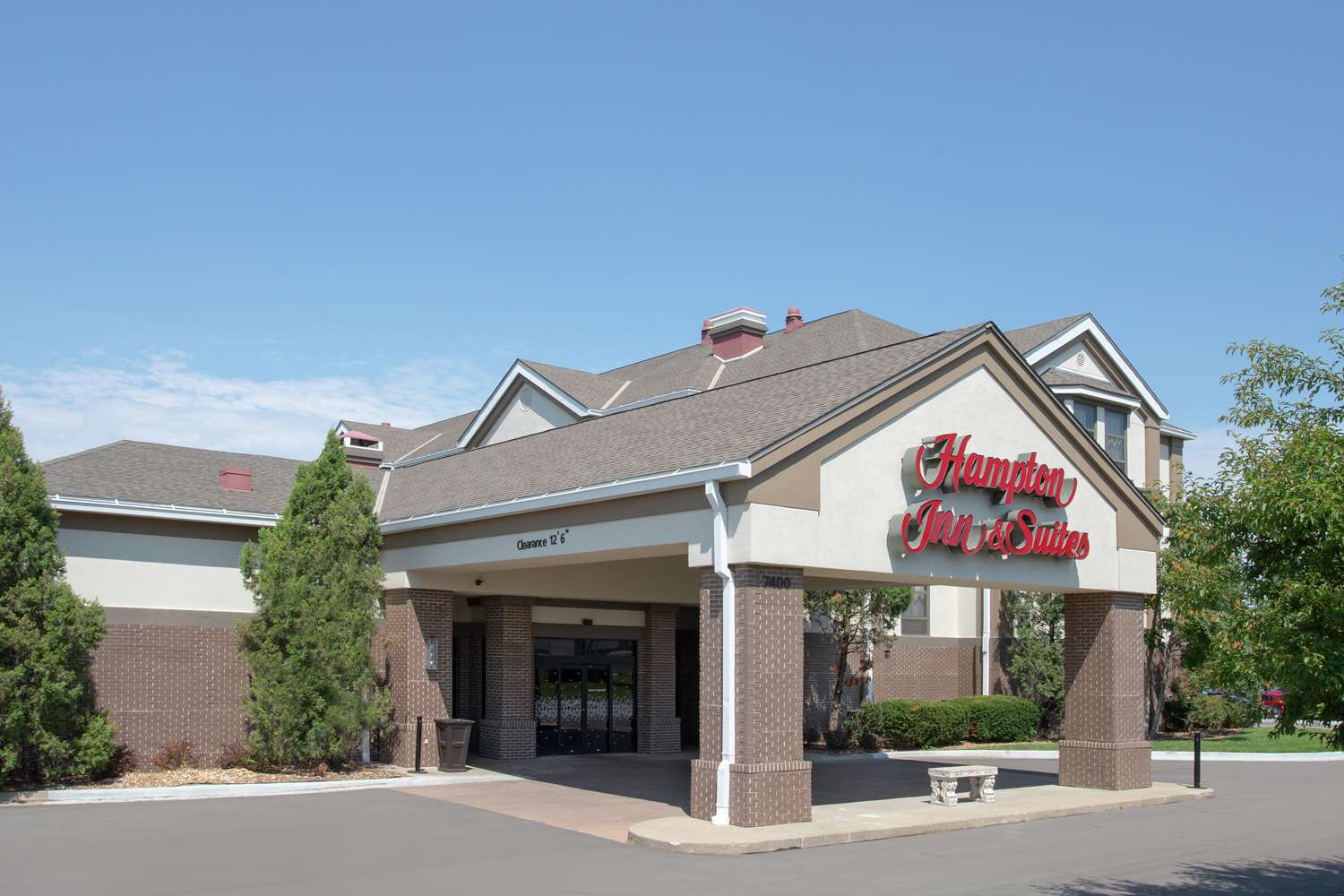 Hampton Inn & Suites Kansas City-Merriam 1