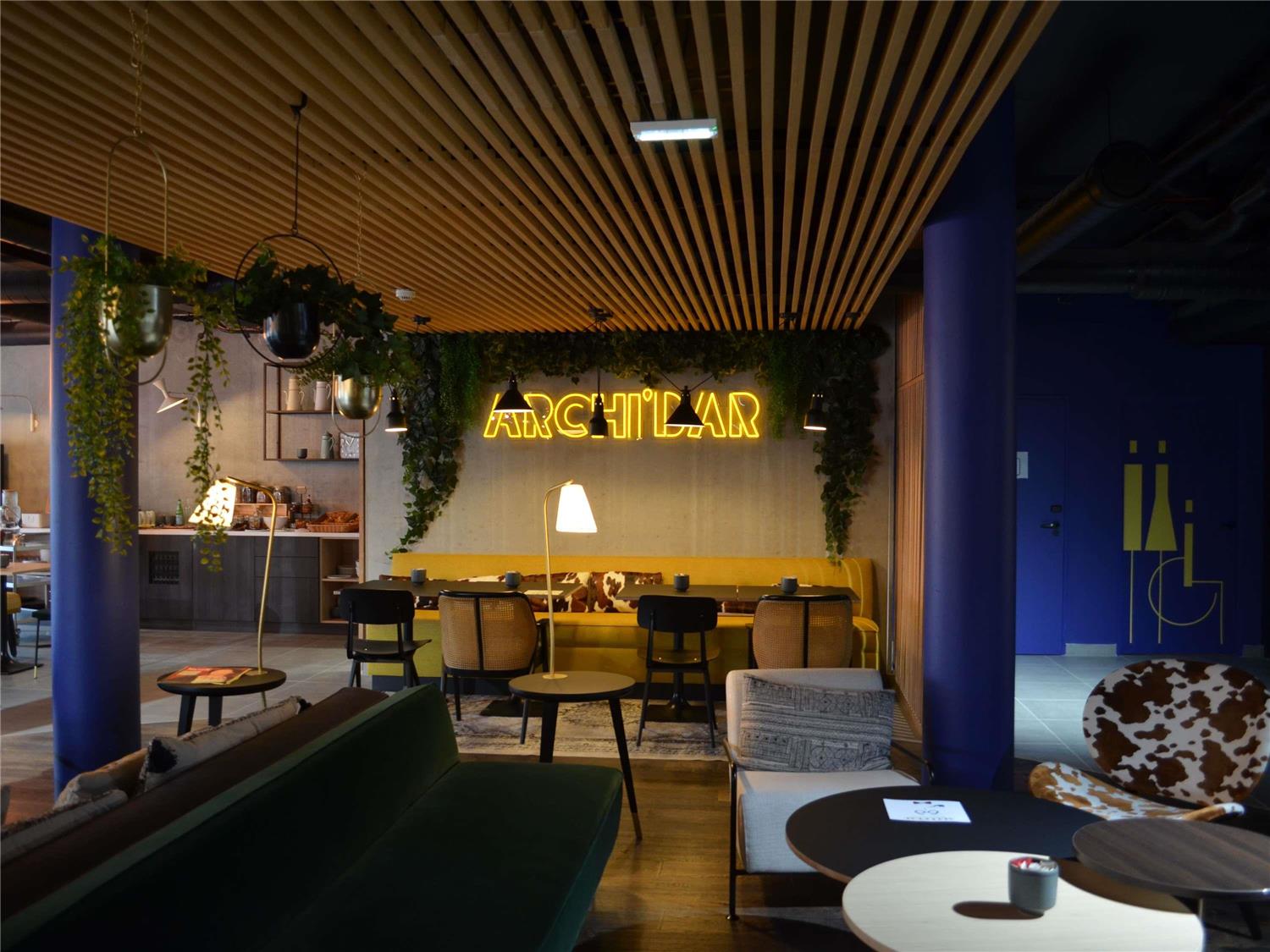 ibis Styles Dreux Centre Gare 1
