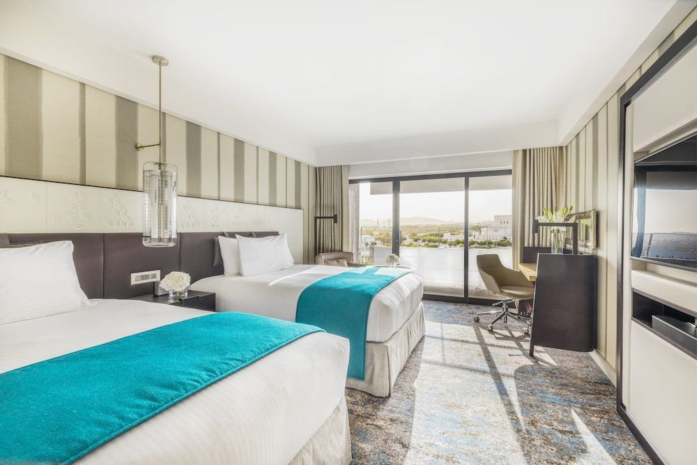 InterContinental Hotels MUSCAT by IHG 2