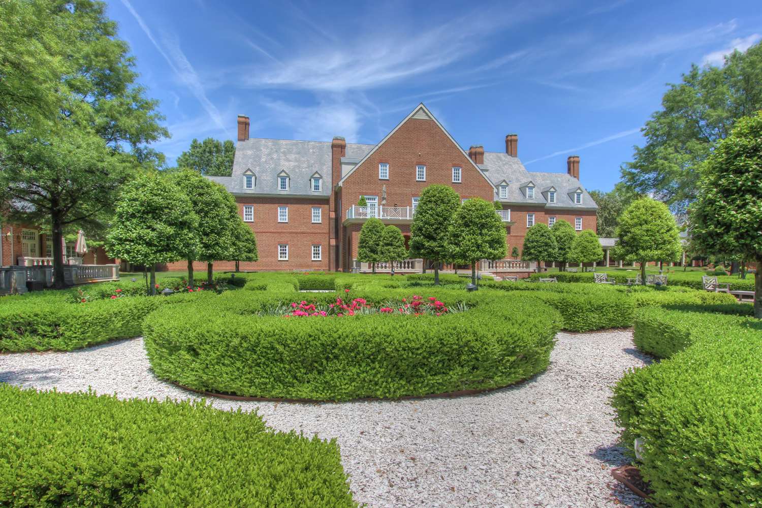The Founders Inn & Spa Tapestry Collection By Hilton 2