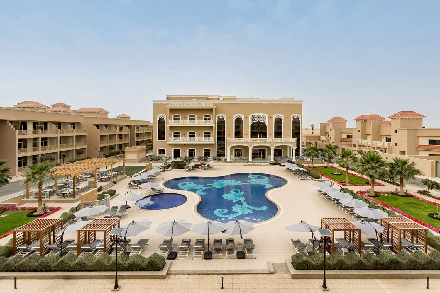 Radisson Hotel Riyadh Airport 1