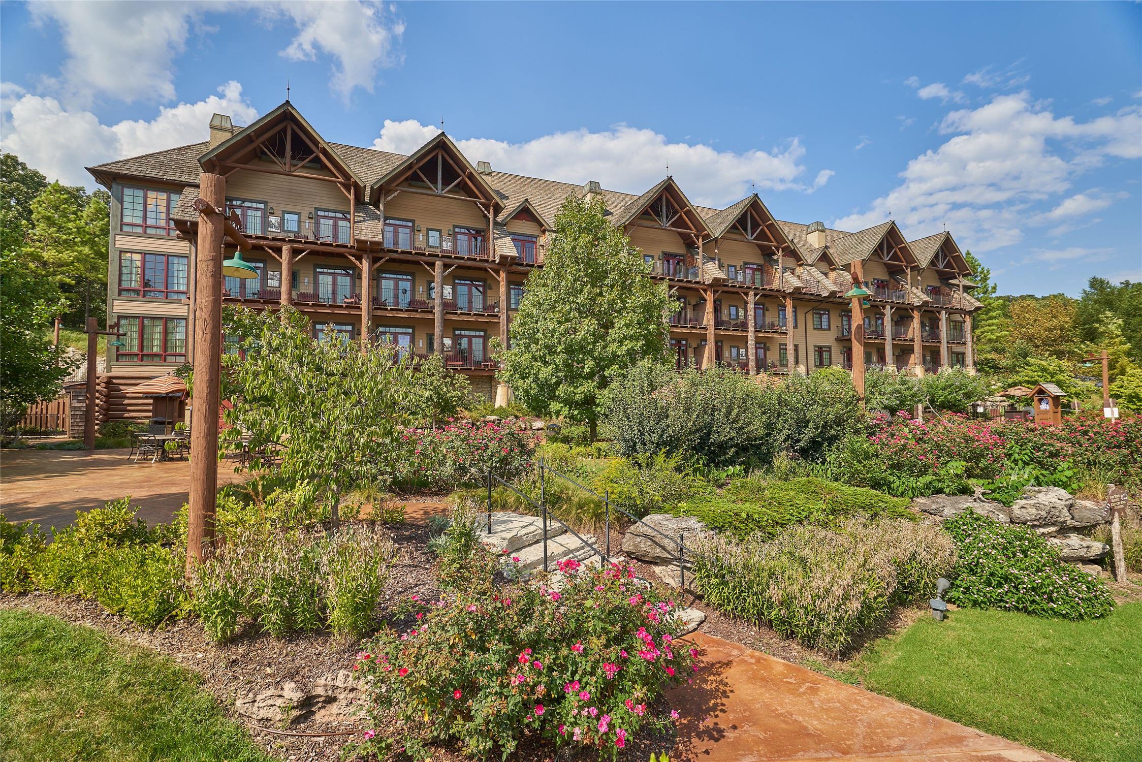 Hilton Grand Vac Club Wilderness Club at Big Cedar Ridgedale 2
