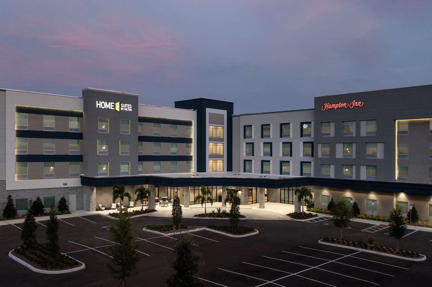 Hampton Inn Orlando Southeast Nona 2