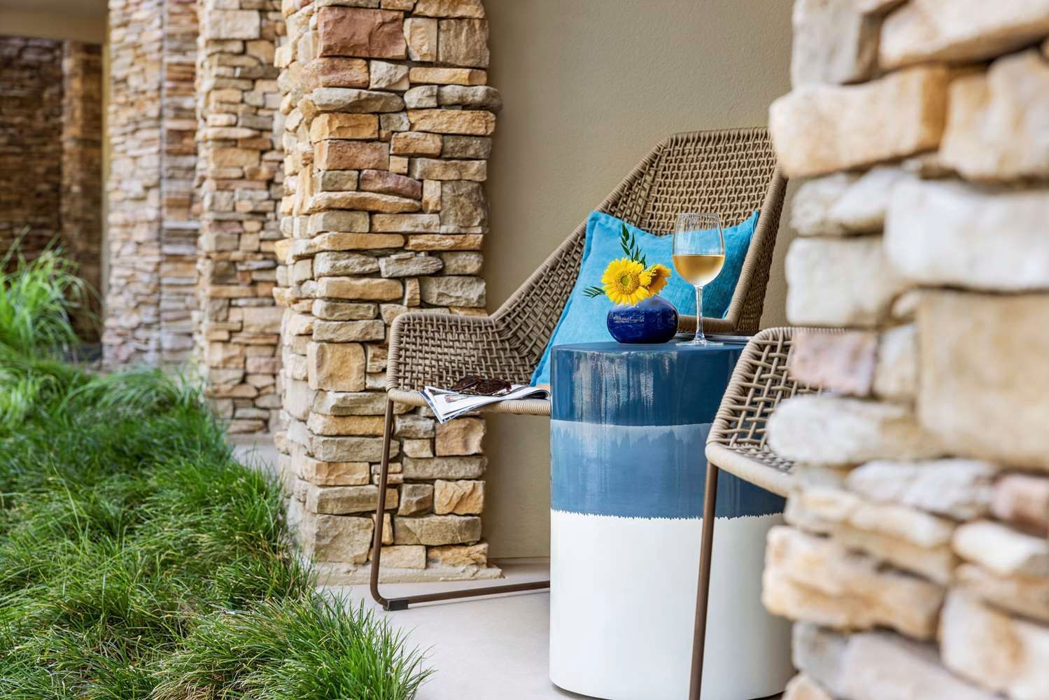 The Woodlands Resort, Curio Collection by Hilton 2