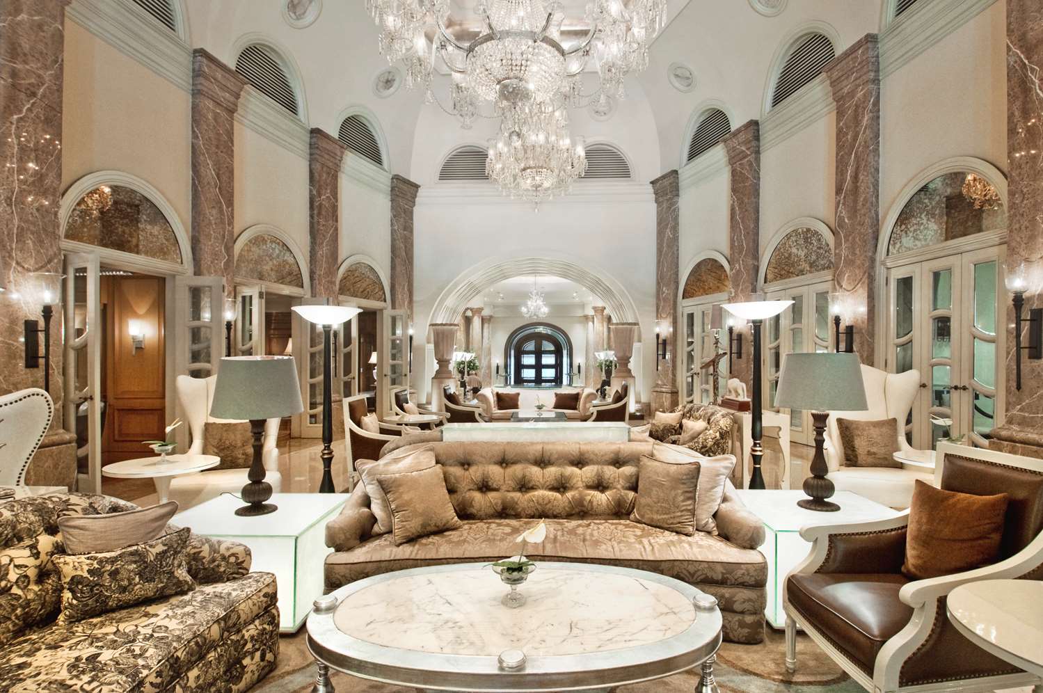 Hilton Mumbai International Airport Hotel 2