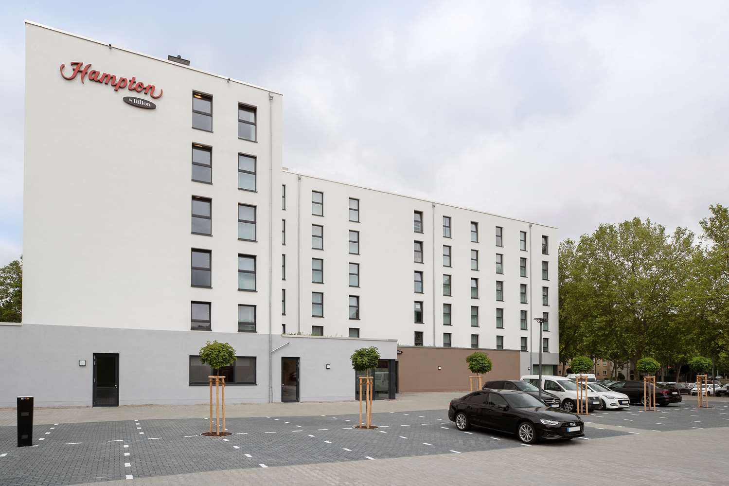 Hampton By Hilton Kaiserslautern 2