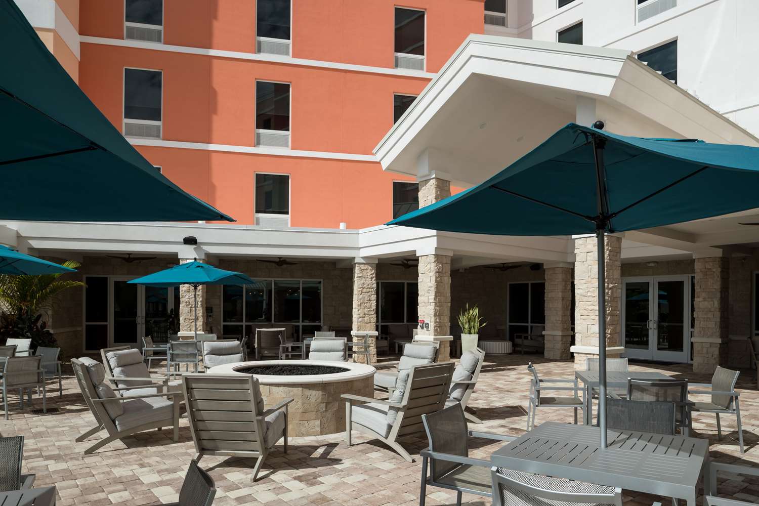 Home2 Suites By Hilton Cape Canaveral Cruise Port 2