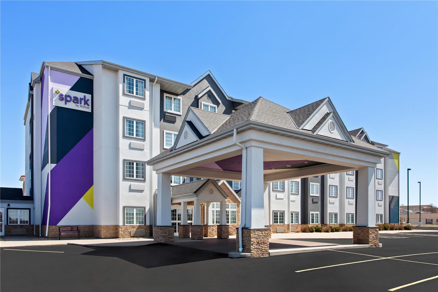 Spark by Hilton Rochester South 1