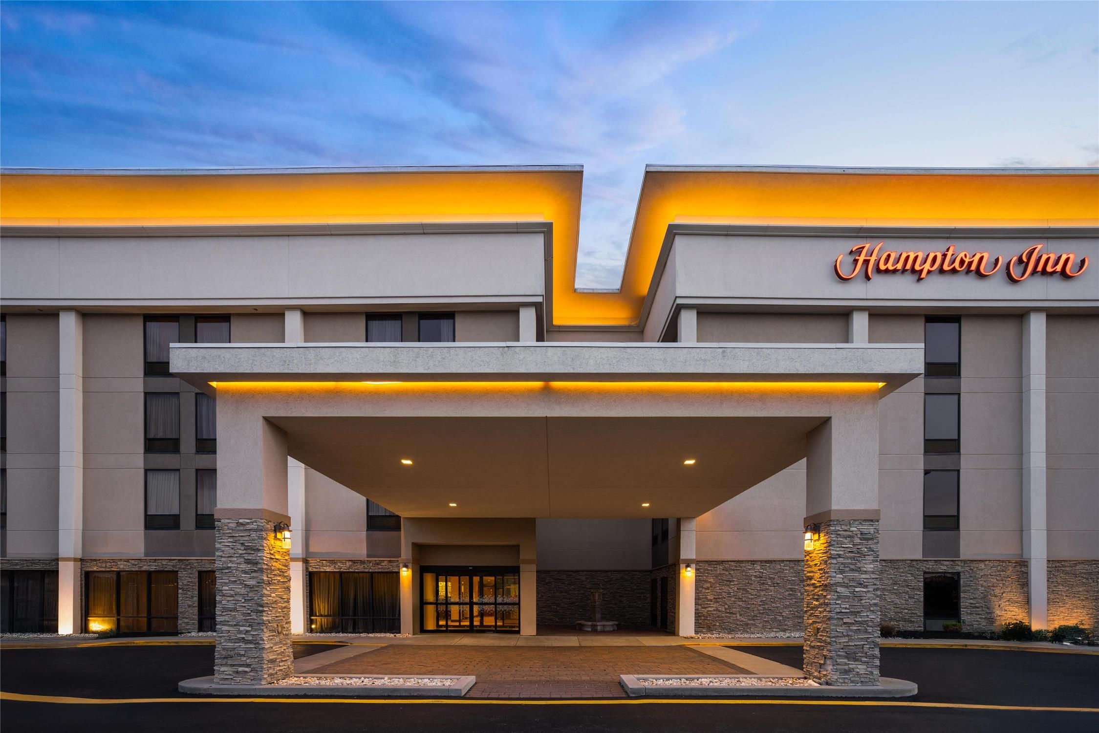 Hampton Inn Dover 2