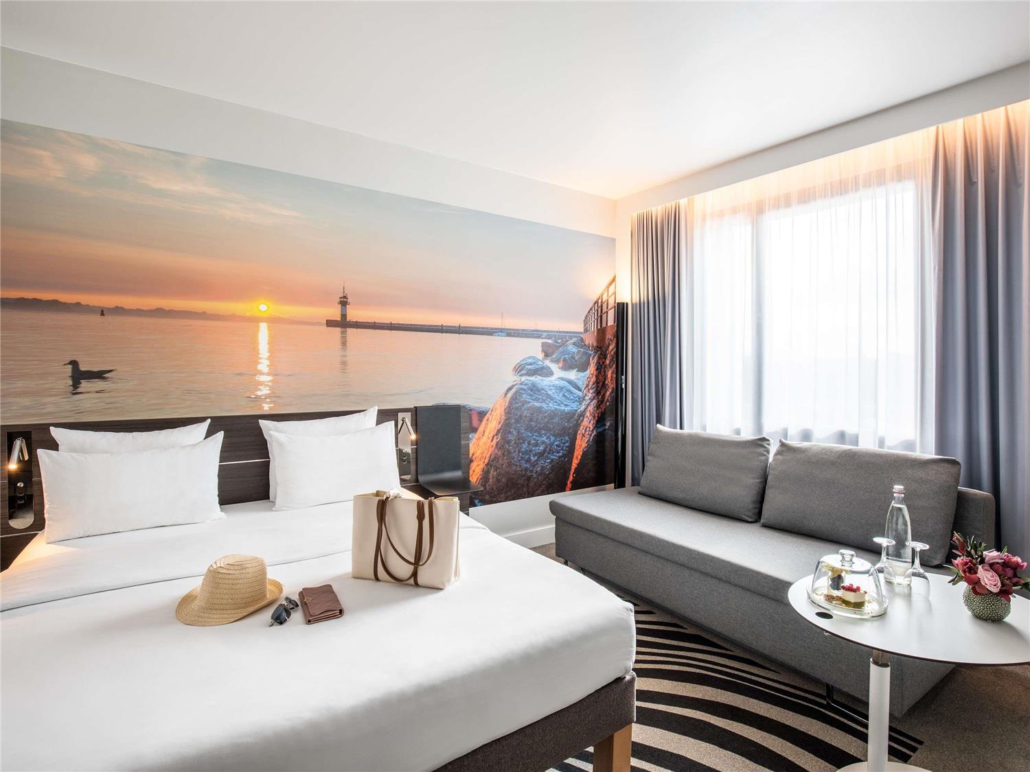 Novotel Hamburg City Alster 1