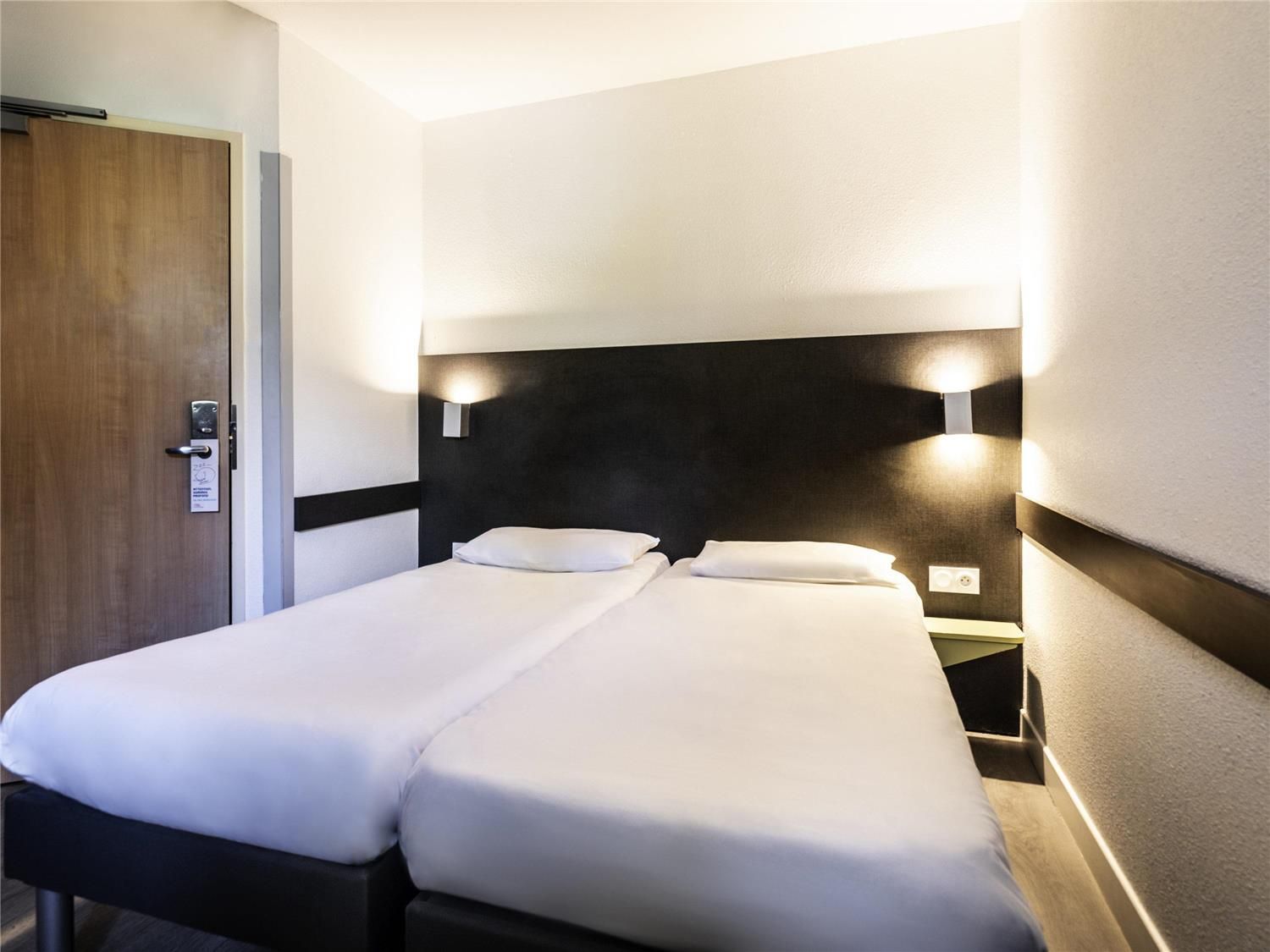 Zweibettzimmer