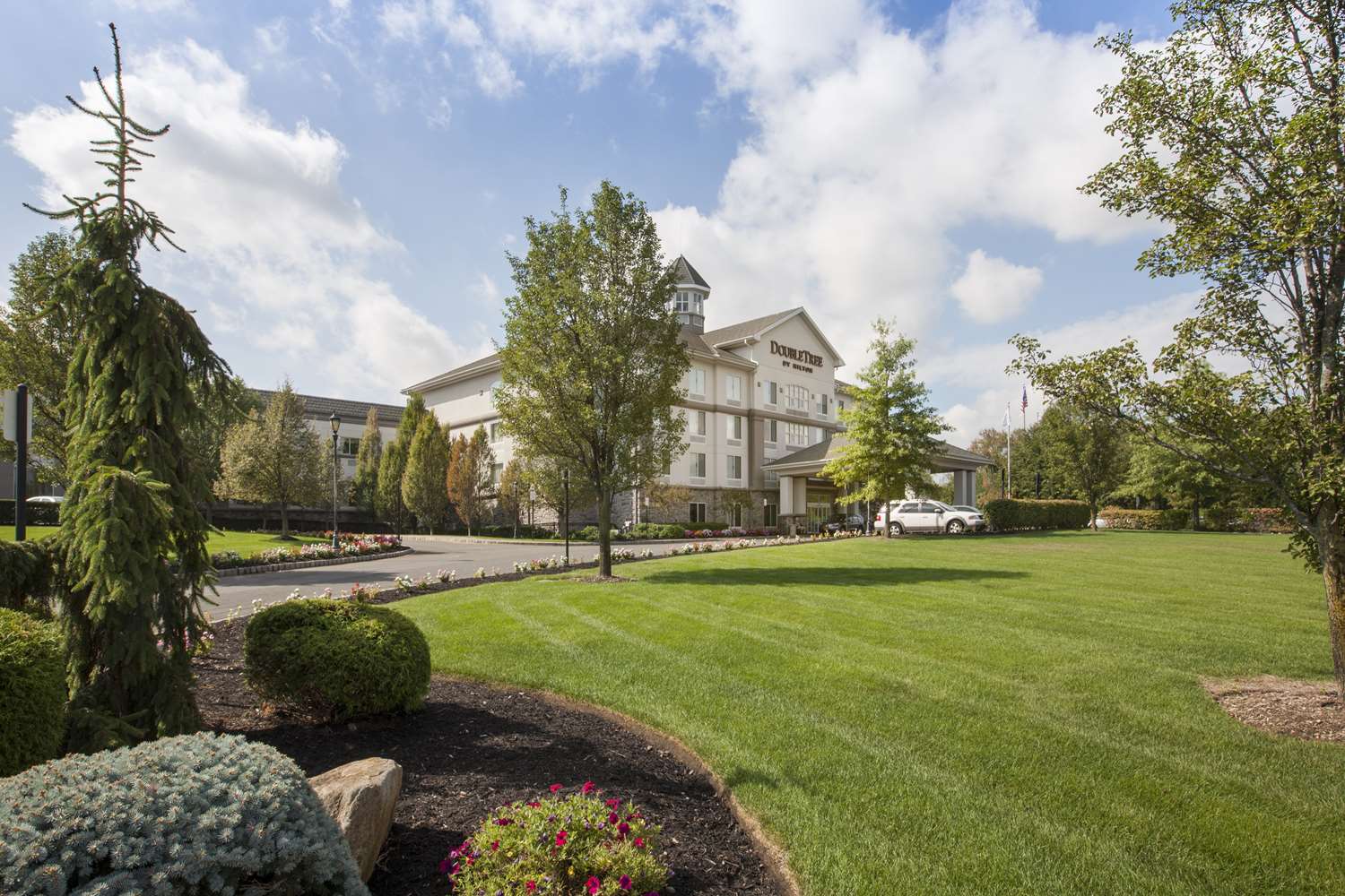 DoubleTree by Hilton Nanuet 1