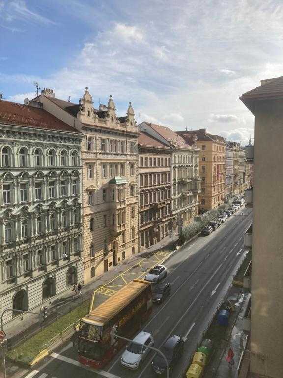 Bâle Mulhouse - Prague - Brezina Pension - Prague