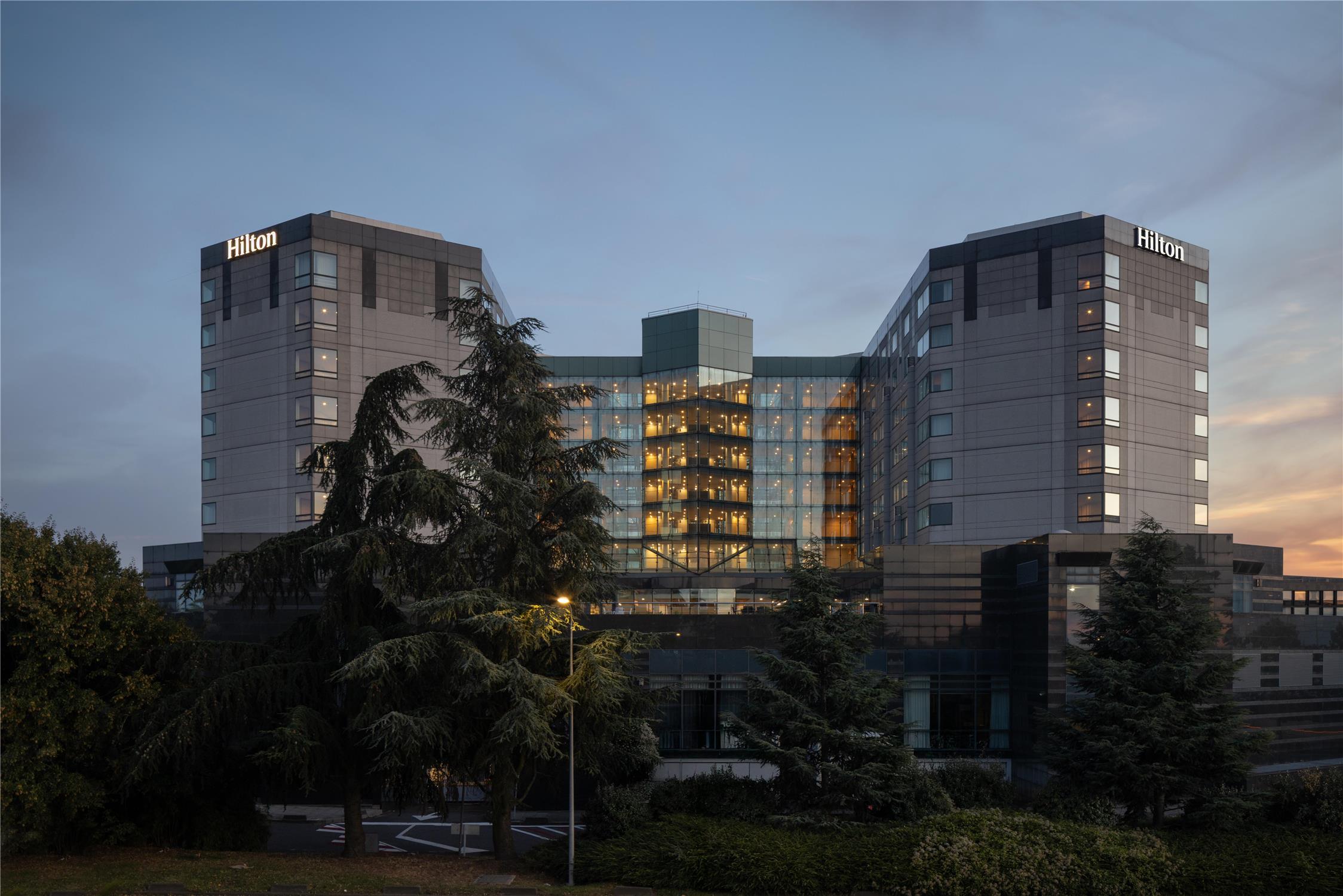 Hilton Paris Charles De Gaulle Airport 1
