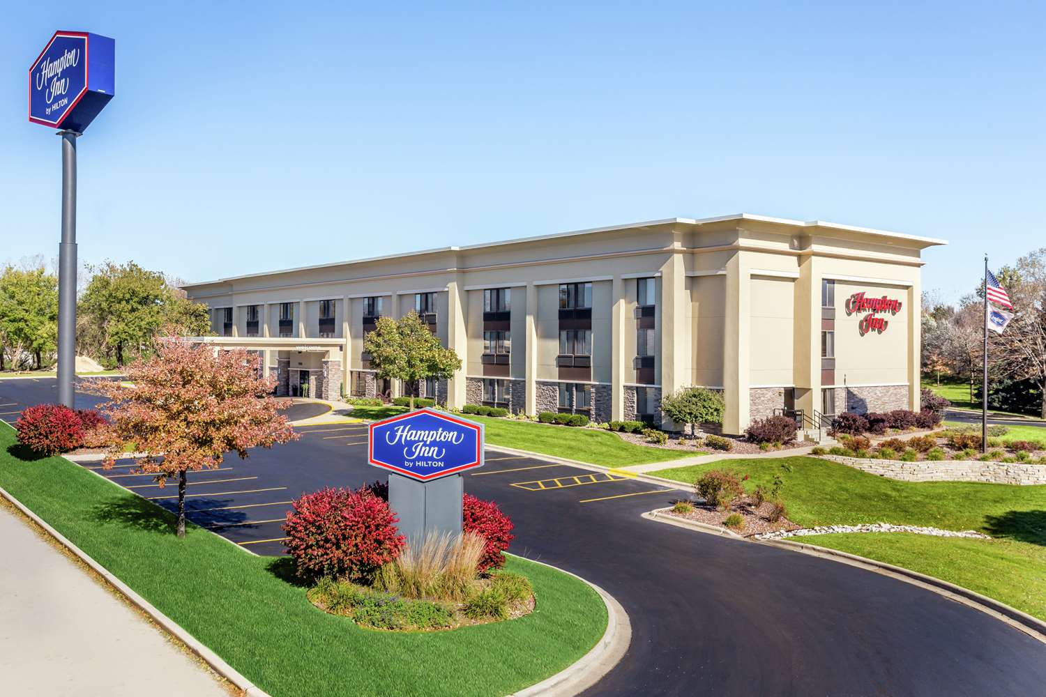 Hampton Inn Milwaukee-Airport 2