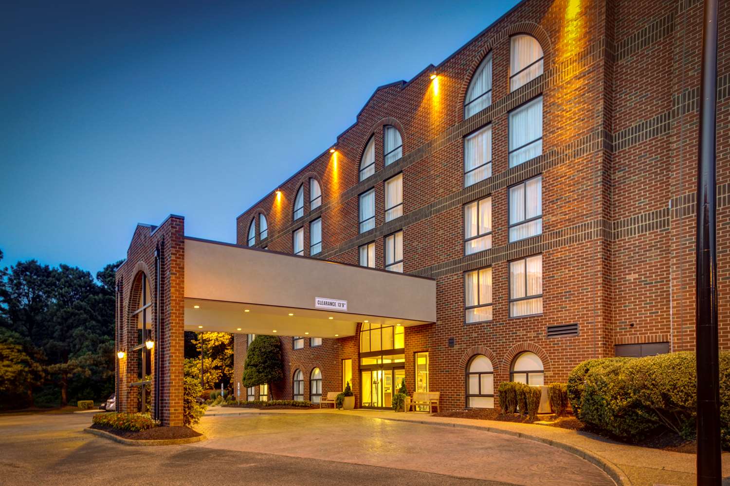 Embassy Suites Williamsburg 2