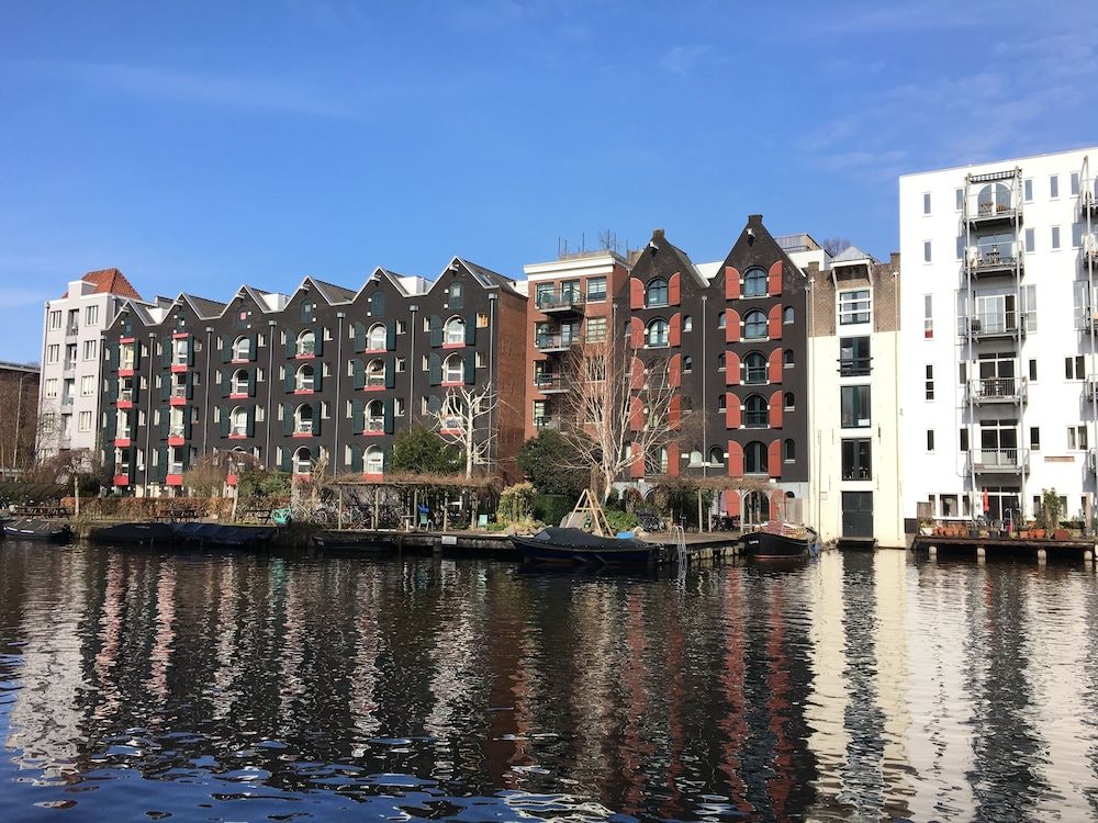 Holiday Inn Express AMSTERDAM - CITY HALL by IHG 2