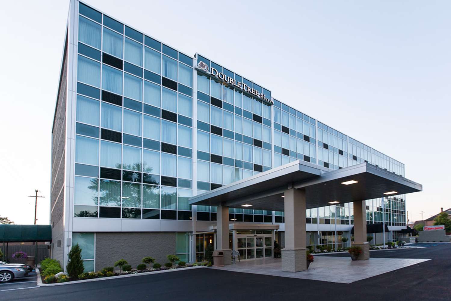 DoubleTree by Hilton Newark, Ohio 1