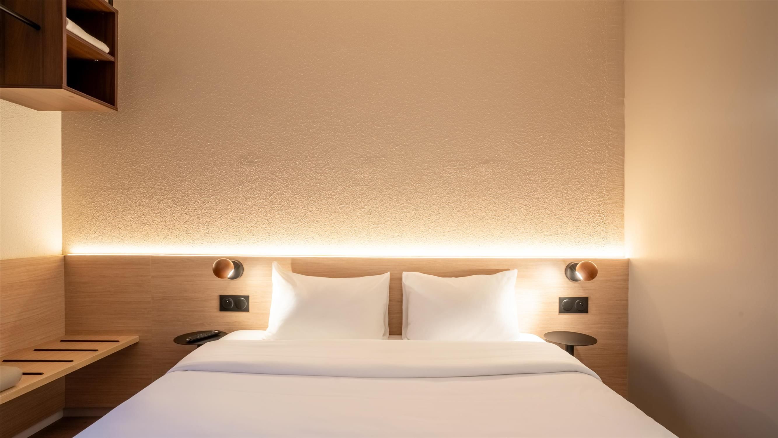Kyriad ECO - Suresnes - La Defense 2