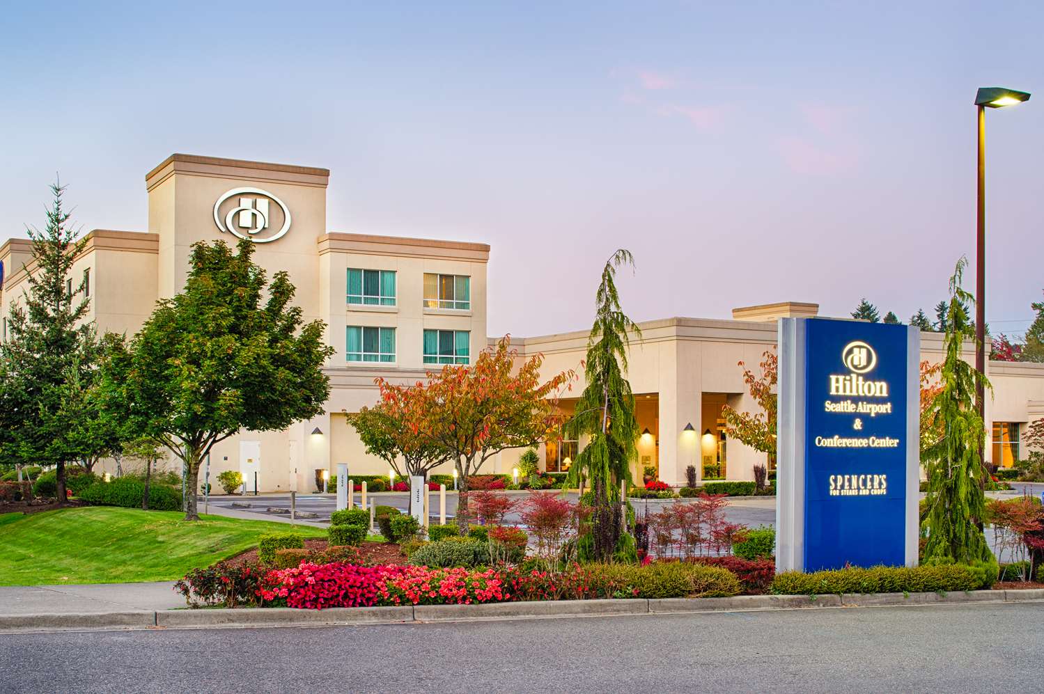 Hilton Seattle Airport & Conference Center 1