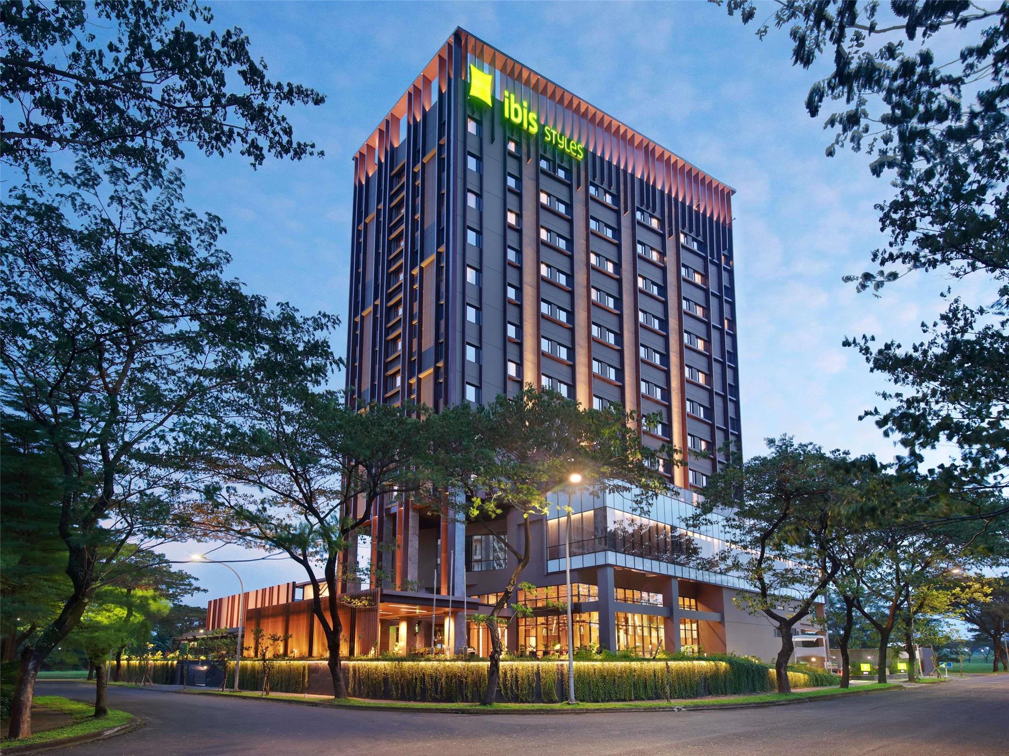 ibis Styles Serpong BSD City 1