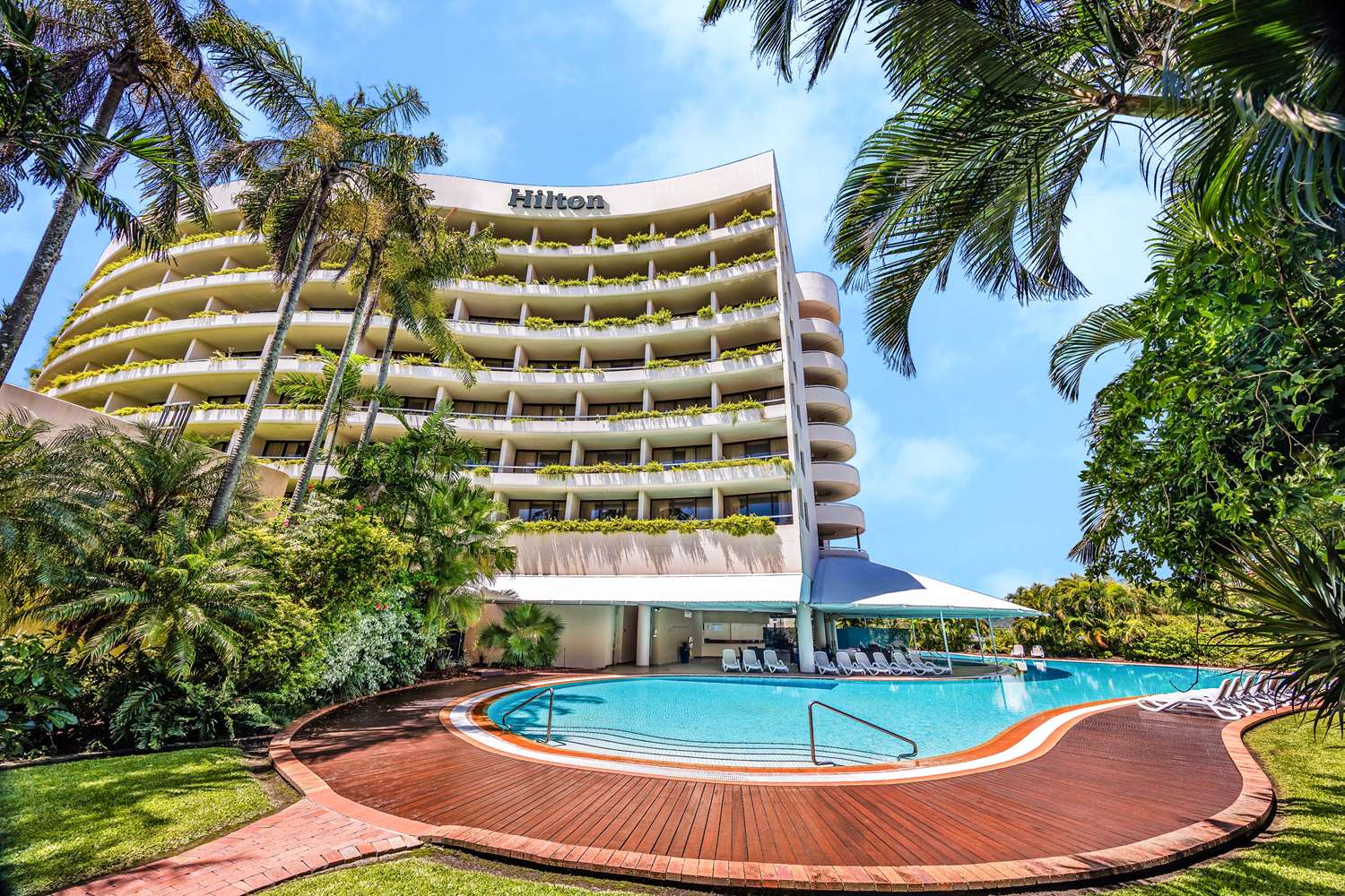 Hilton Cairns 2