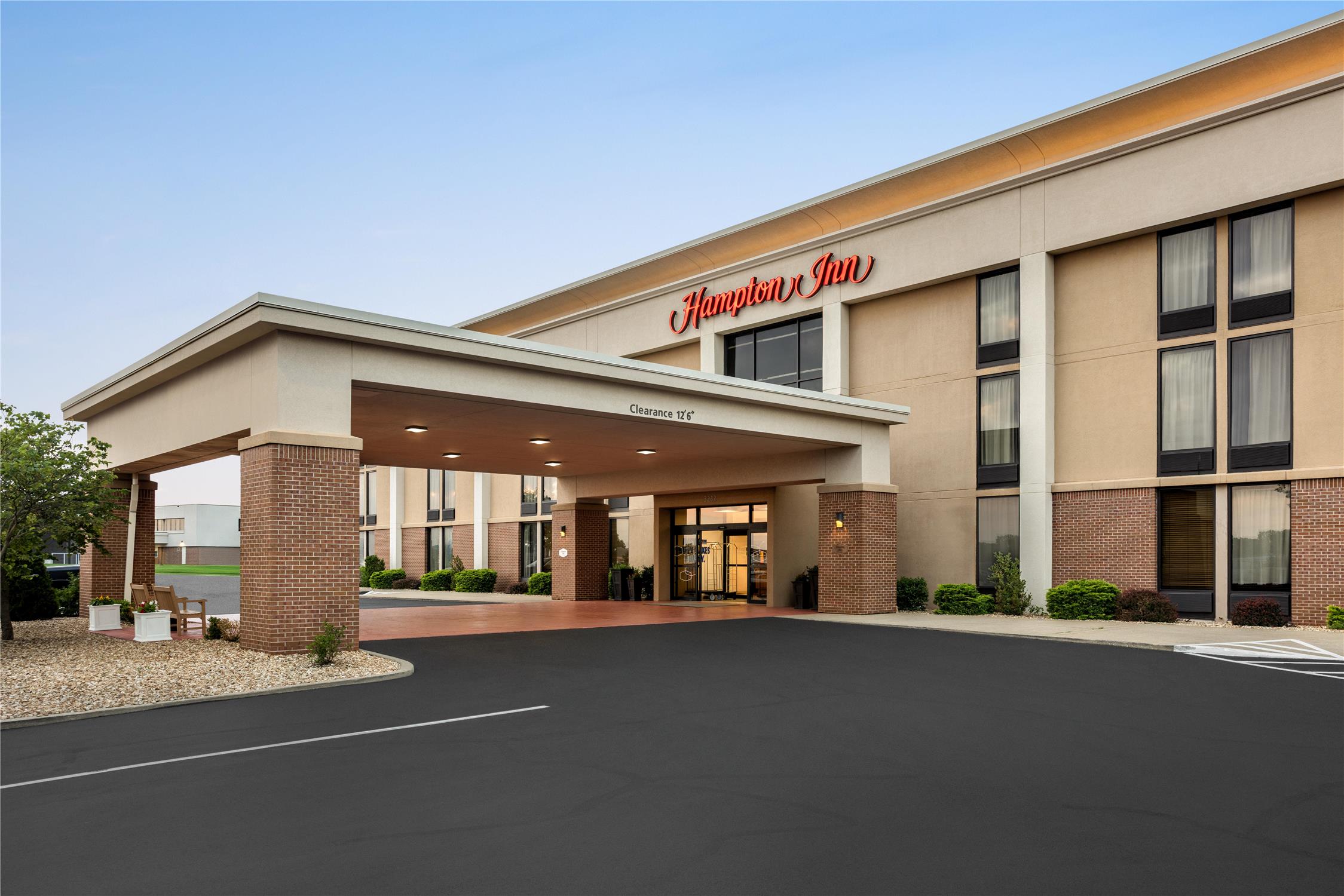 Hampton Inn Springfield-South 1