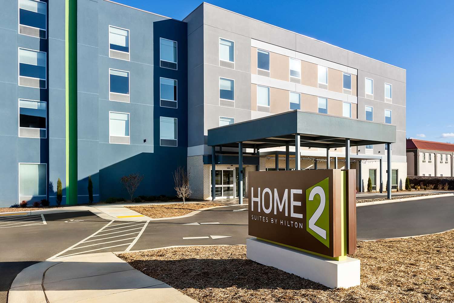 Home2 Suites By Hilton Hendersonville 2