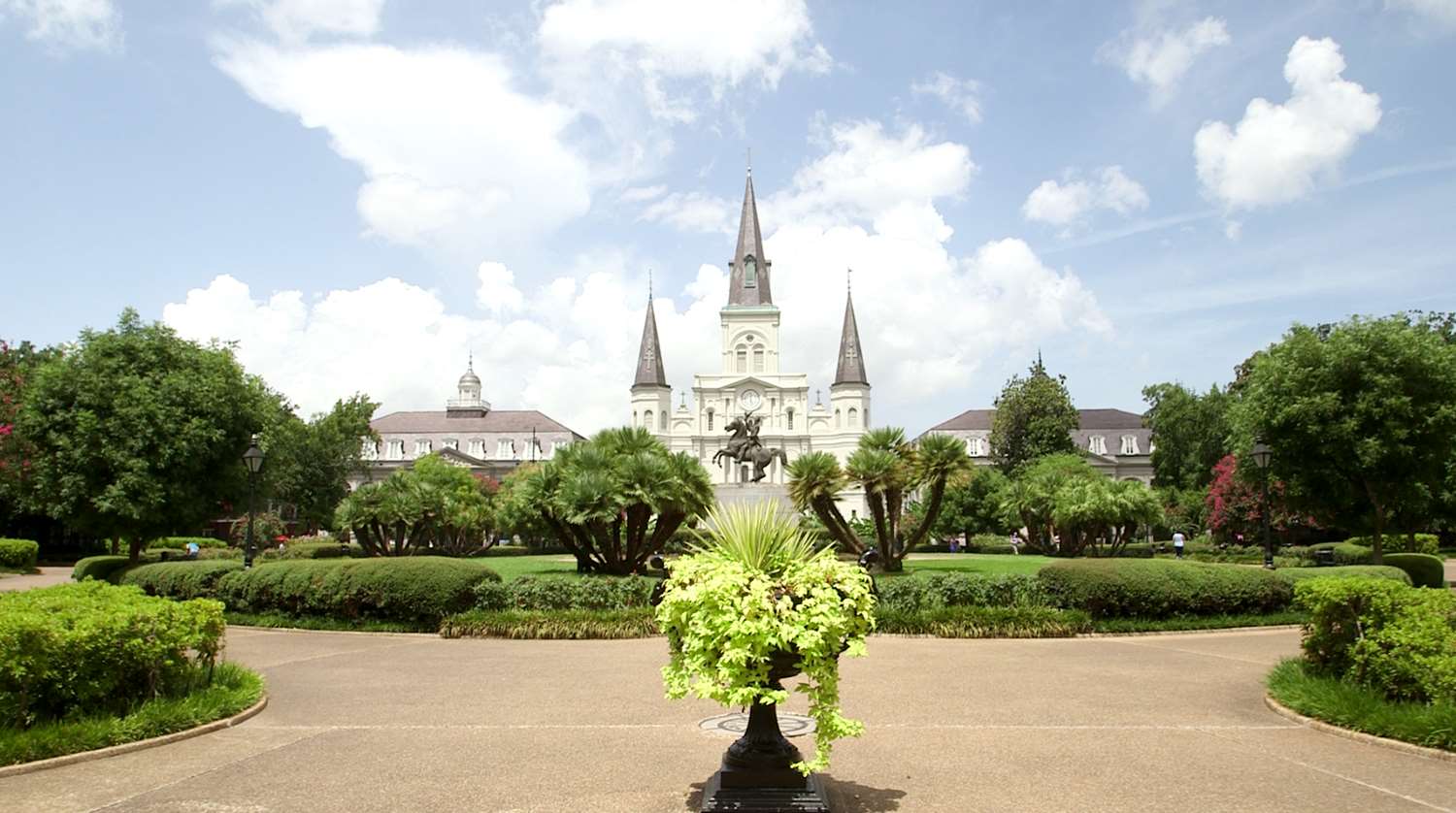 Embassy Suites by Hilton New Orleans 2