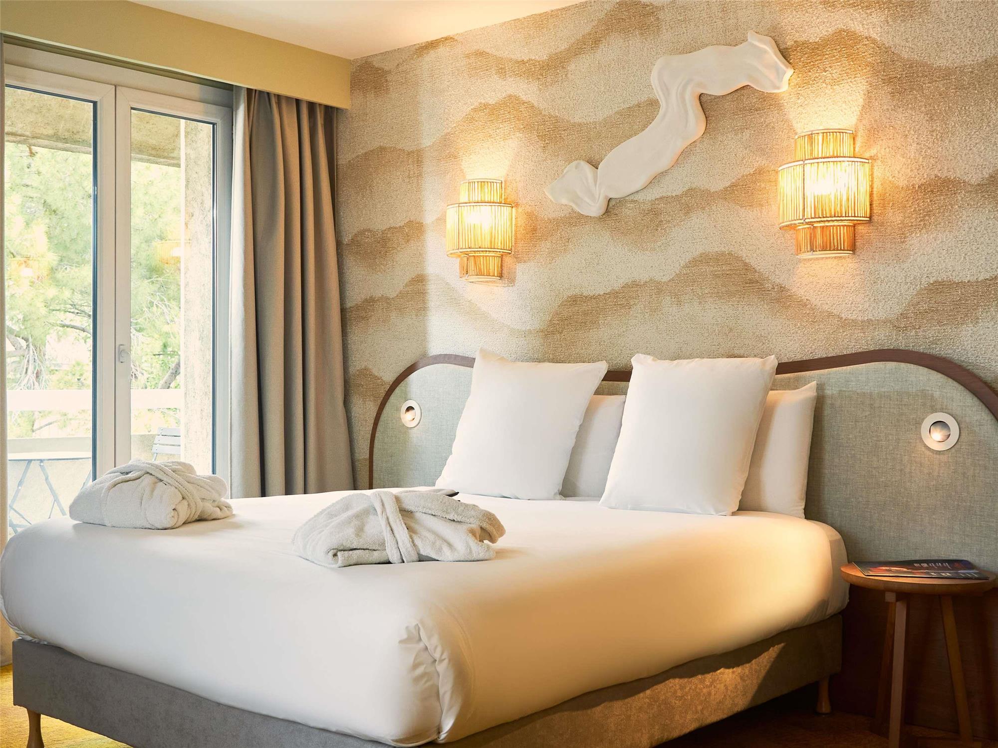 Mercure Pont d’Avignon Centre 1