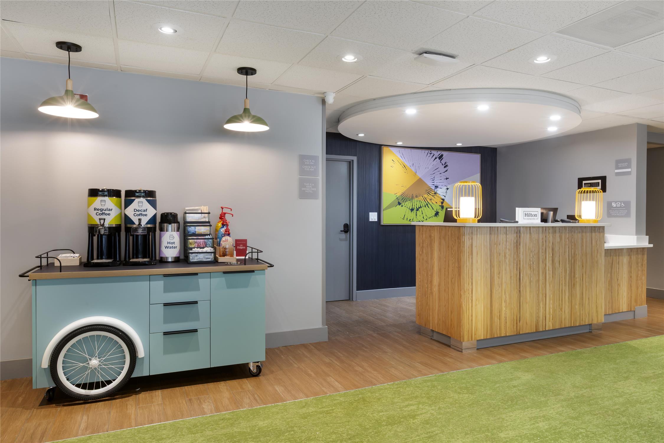 Spark by Hilton Atlanta Airport South College Park 2
