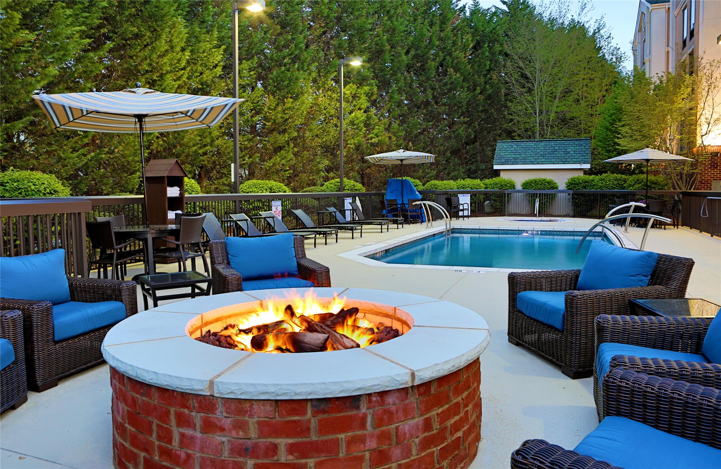 Hampton Inn & Suites Asheville Airport 1