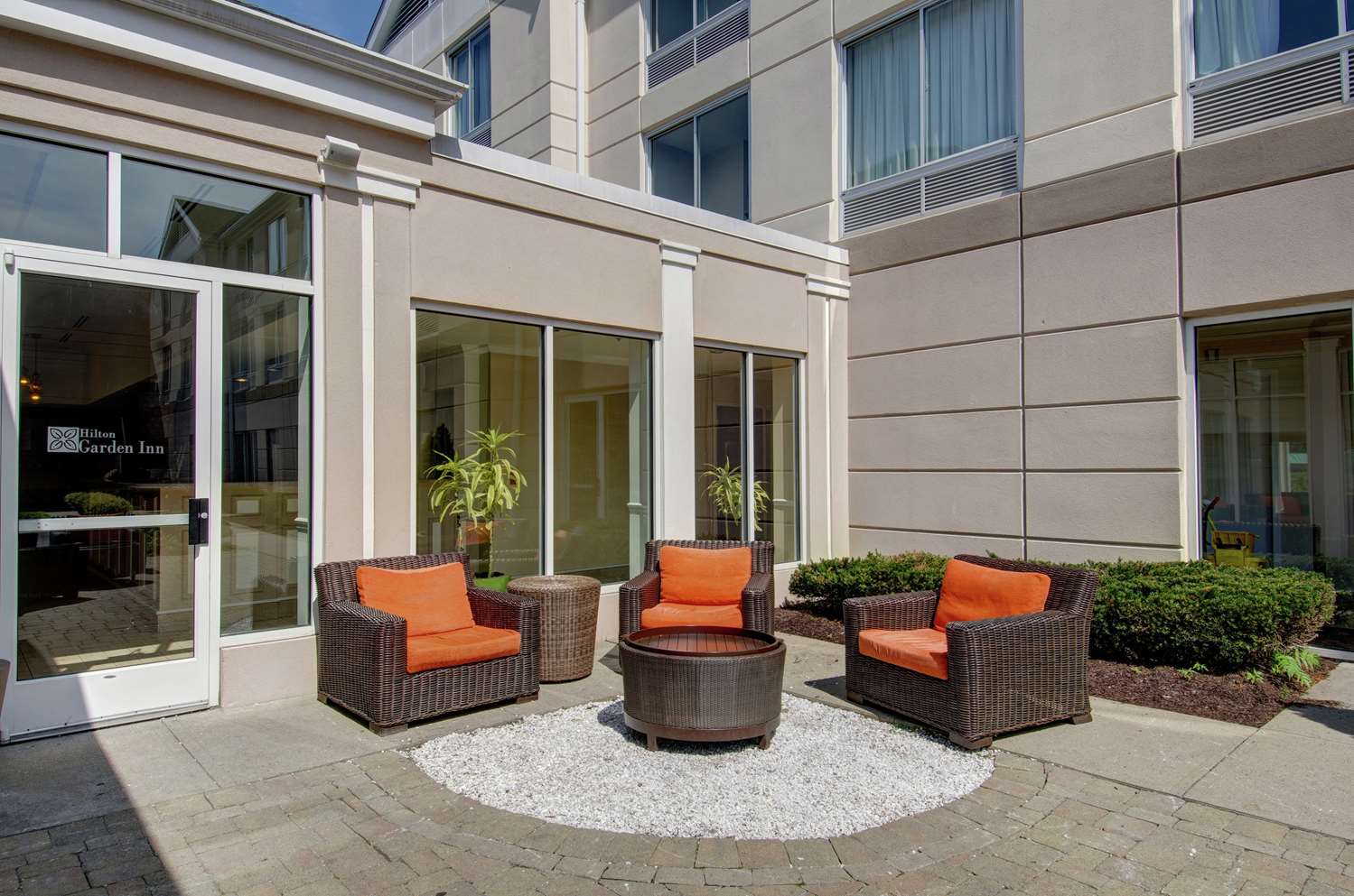 Hilton Garden Inn Norwalk 2