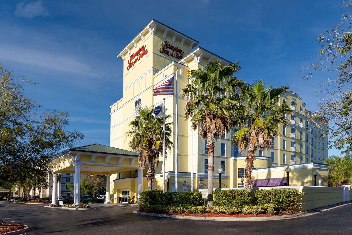 Hampton Inn & Suites Jacksonville Deerwood Park 1