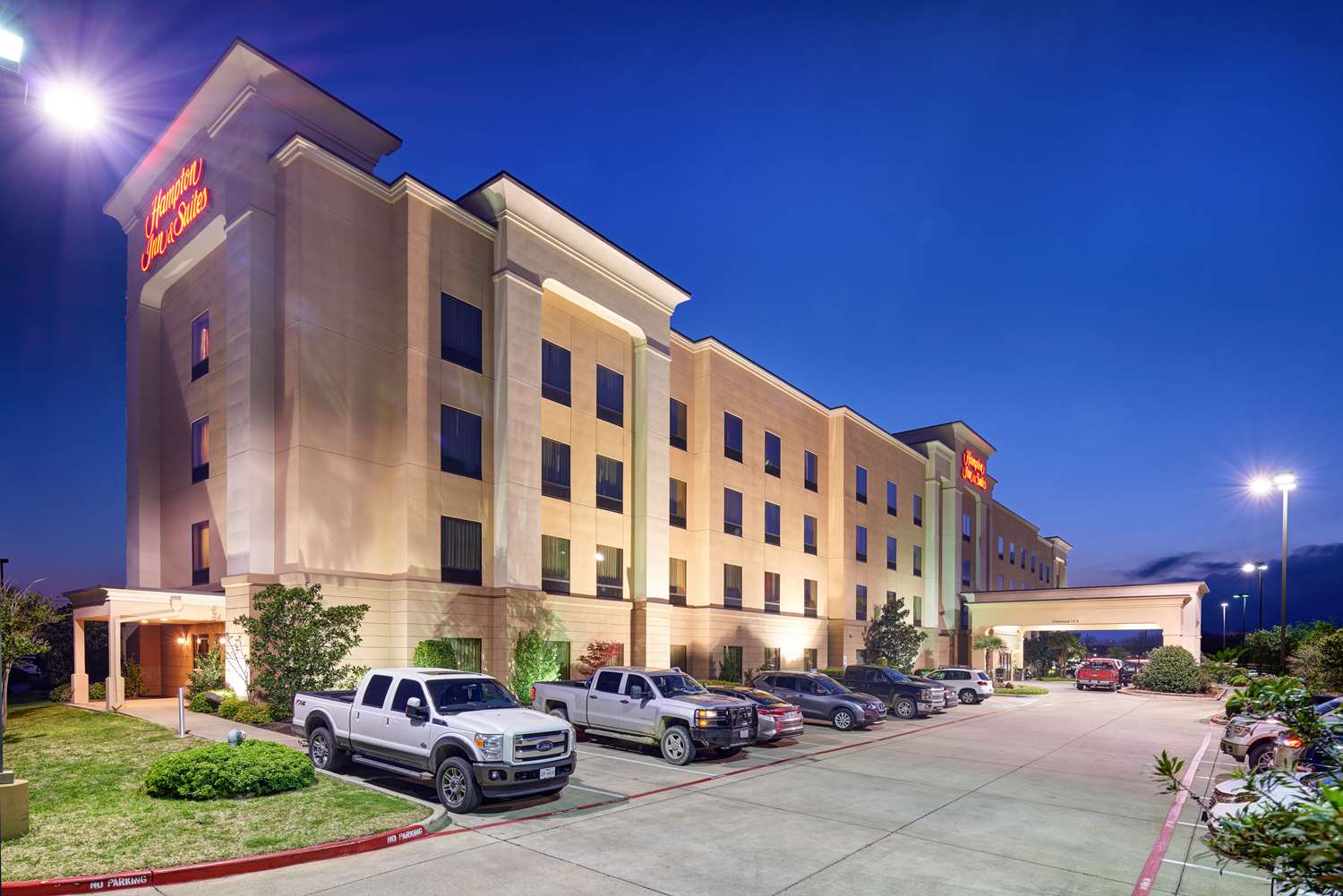 Hampton Inn & Suites Waco-South 2