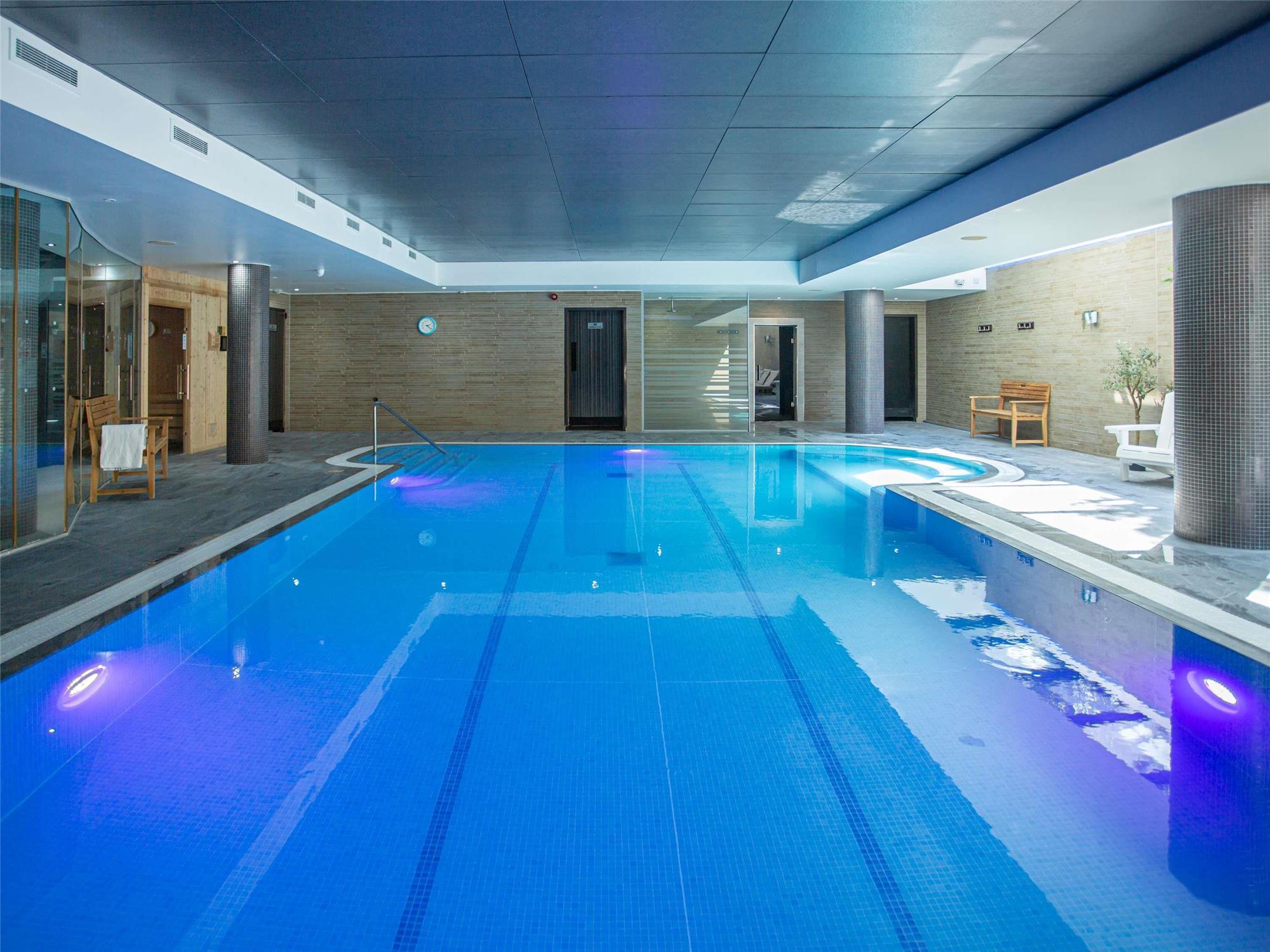 Novotel Edinburgh Park 2
