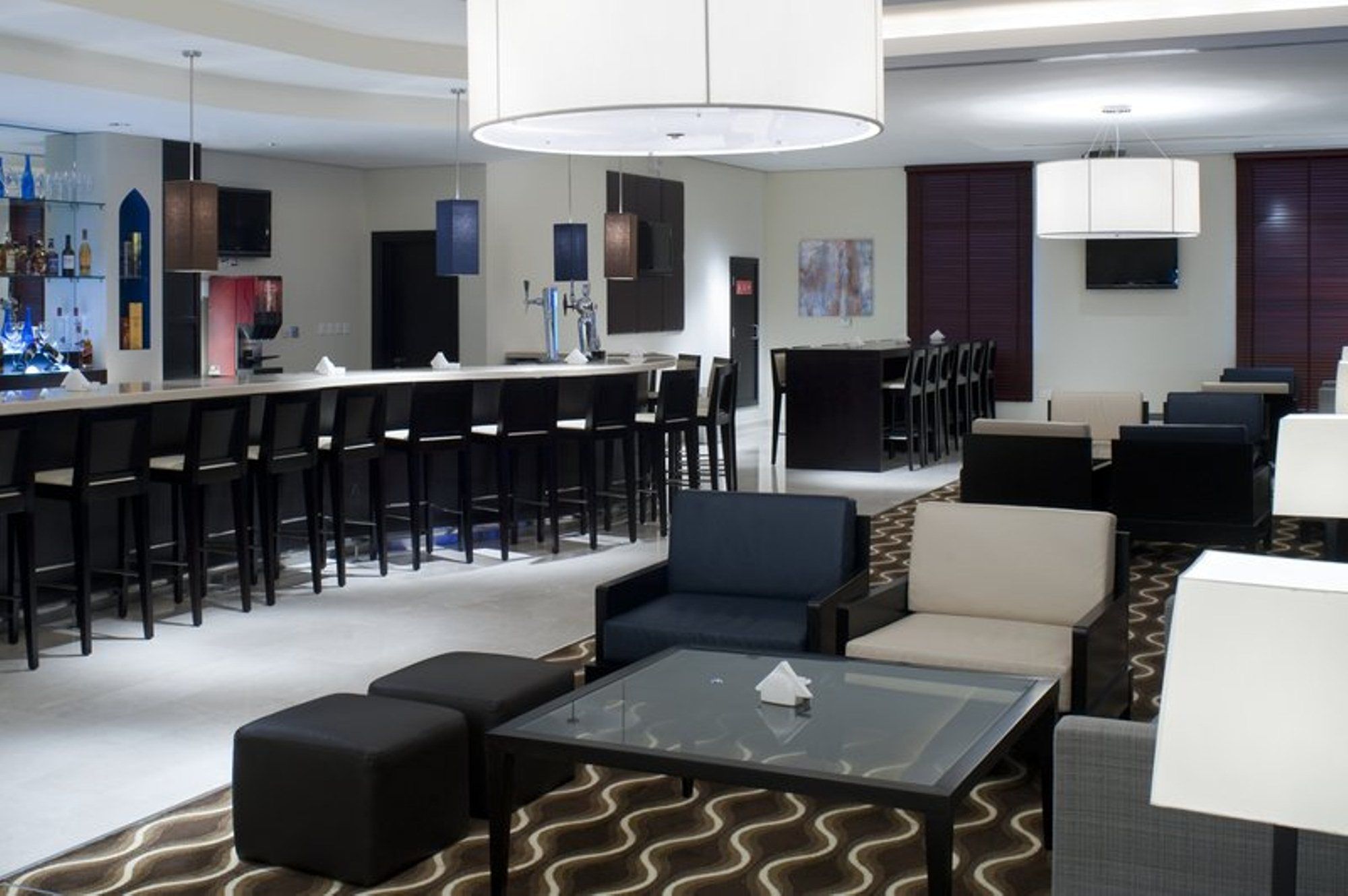 Holiday Inn Express DUBAI AIRPORT by IHG 2