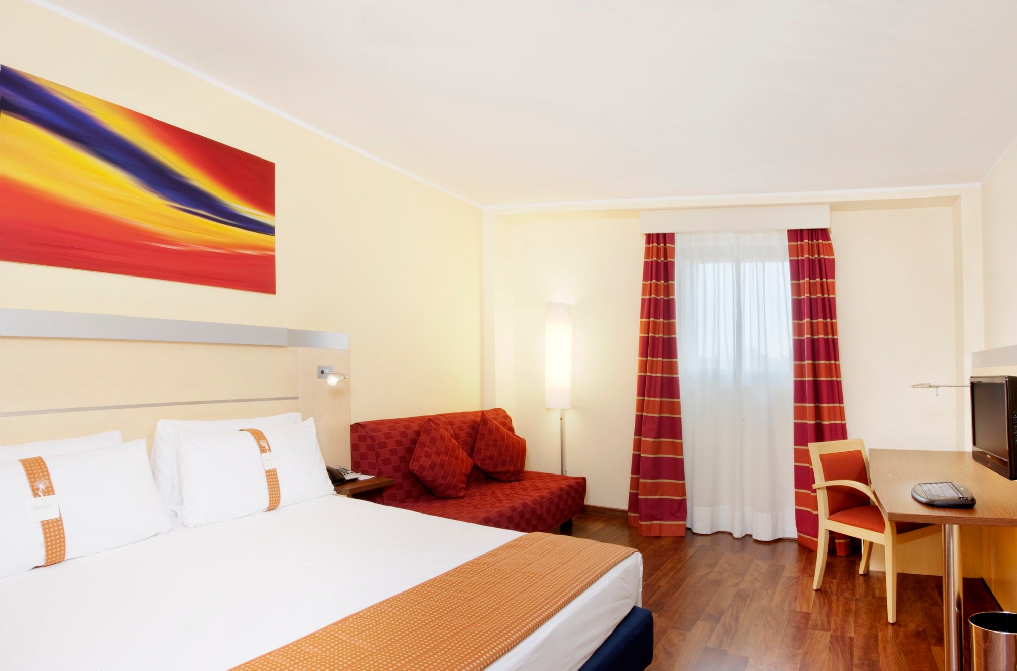 Holiday Inn Express MILAN - MALPENSA AIRPORT by IHG 1
