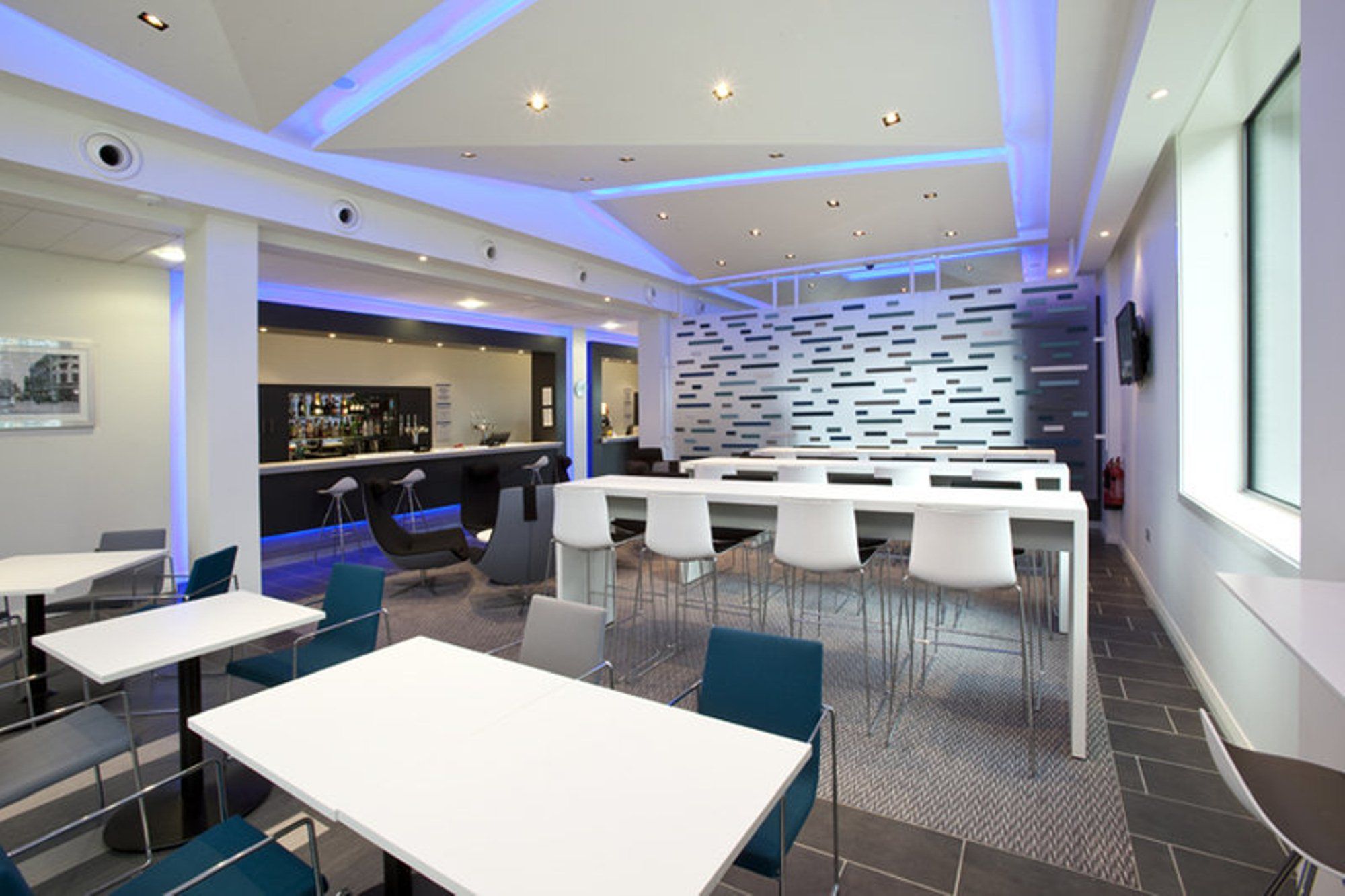 Holiday Inn Express MANCHESTER CITY CENTRE - ARENA by IHG 2
