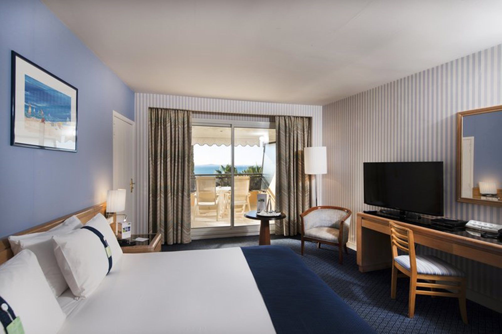 Holdiday Inn Holiday Inn NICE – PORT SAINT LAURENT by IHG, Nice | Best deals ...