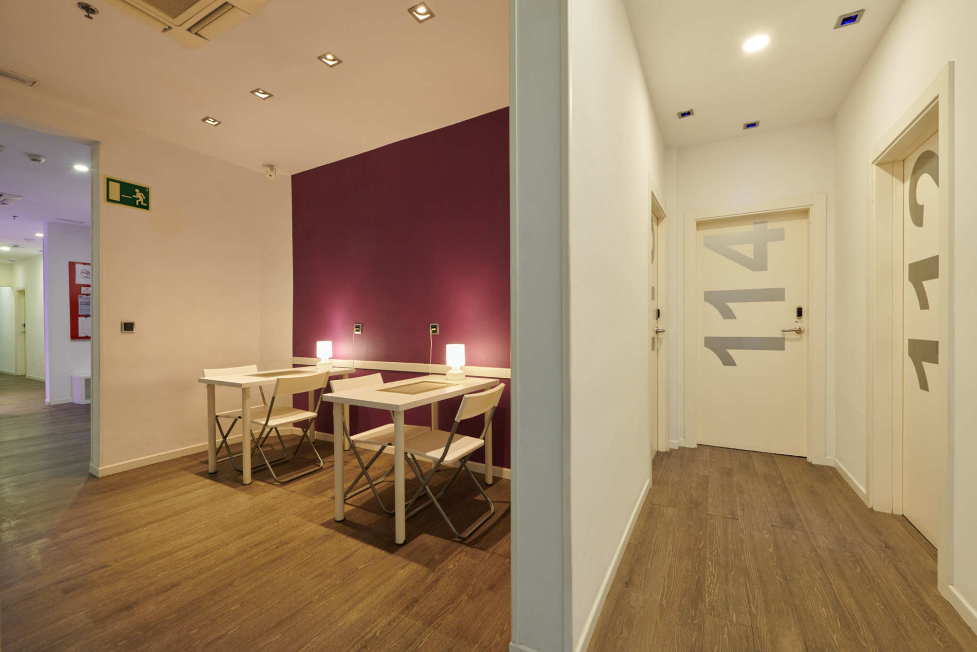 Hostal Mayerling Centro 2